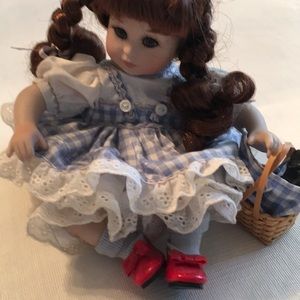 Marie Osmond wizard of Oz Dorothy doll